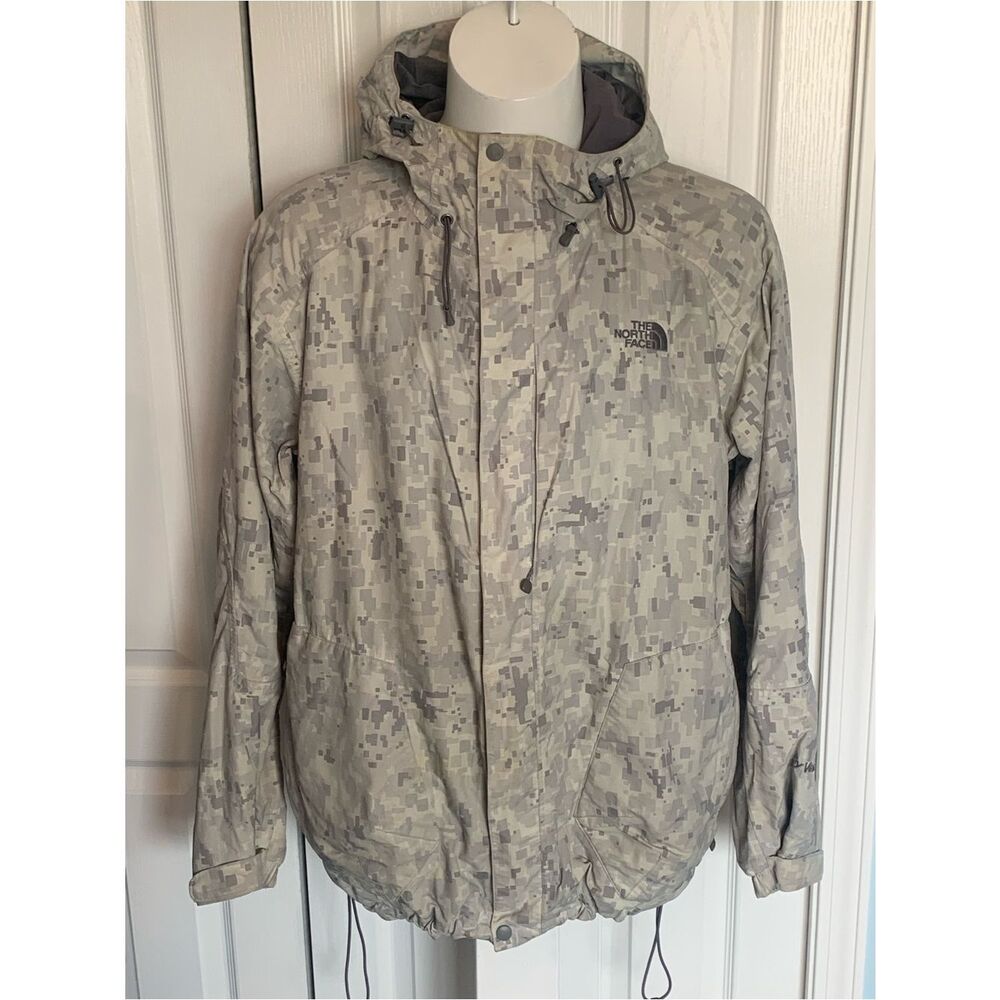 The North Face Men’s Digital Camo Hooded Raincoat - Gray